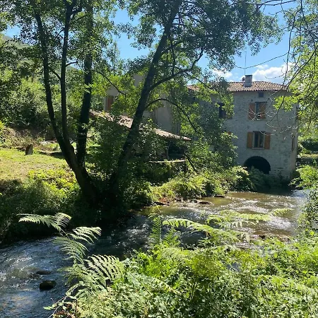 Watermill In The Mountains With Private Pool 度假居