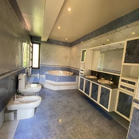 Watermill In The Mountains With Private Pool 度假居